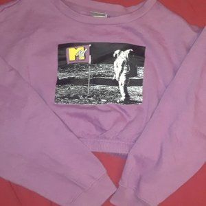 Long sleeve crop top